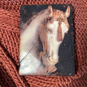 Sid Dickens tile T-104 White Horse